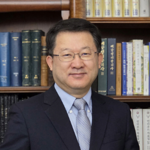 A photo of Sung-Deuk Oak